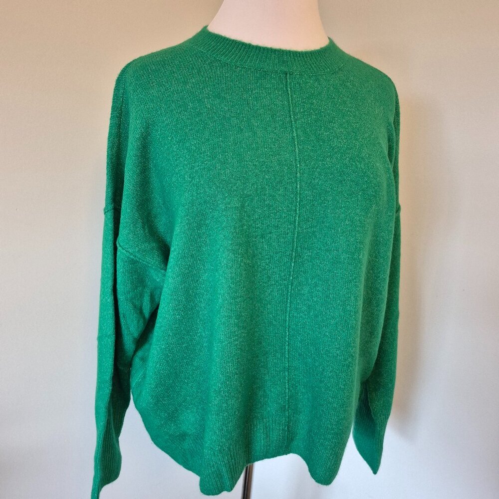Vince Camuto Elevated Green Pop Sweater L